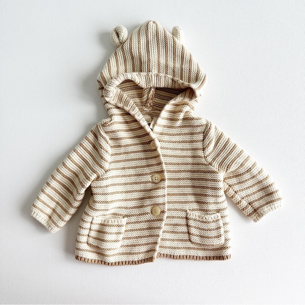 Baby Gap Baby Bear Garter Cardigan Sweater Oatmeal Stripe Size 0-3 Months